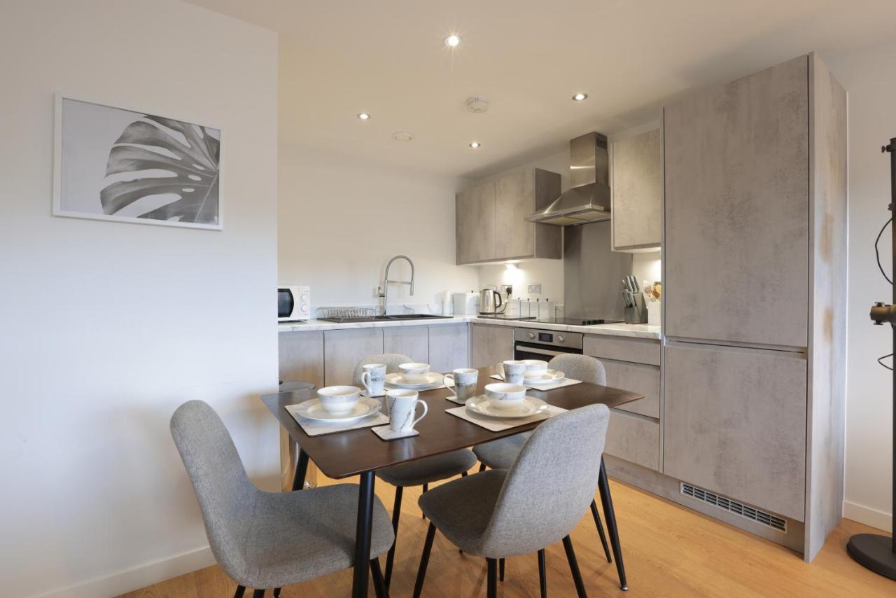 Southbank Leeds Apartment. New! With Free Parking 外观 照片