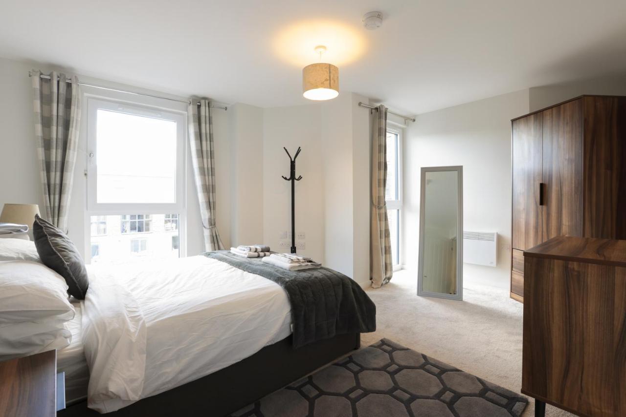 Southbank Leeds Apartment. New! With Free Parking 外观 照片